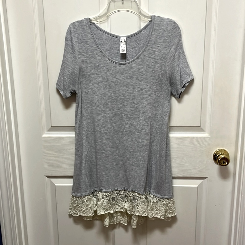Ladies Long Top with Lacey Bottom, Size S